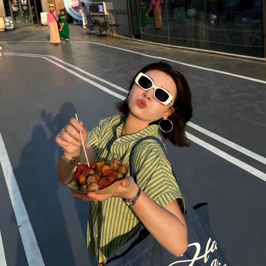 小姨爱记录📷