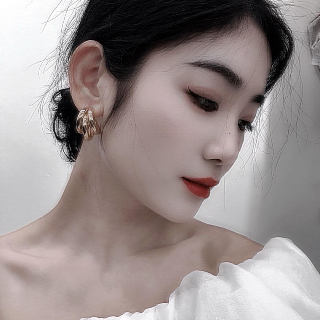 大 桃子