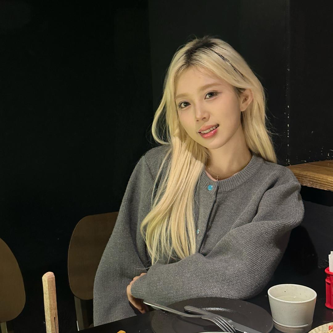 新都女发型师-微微