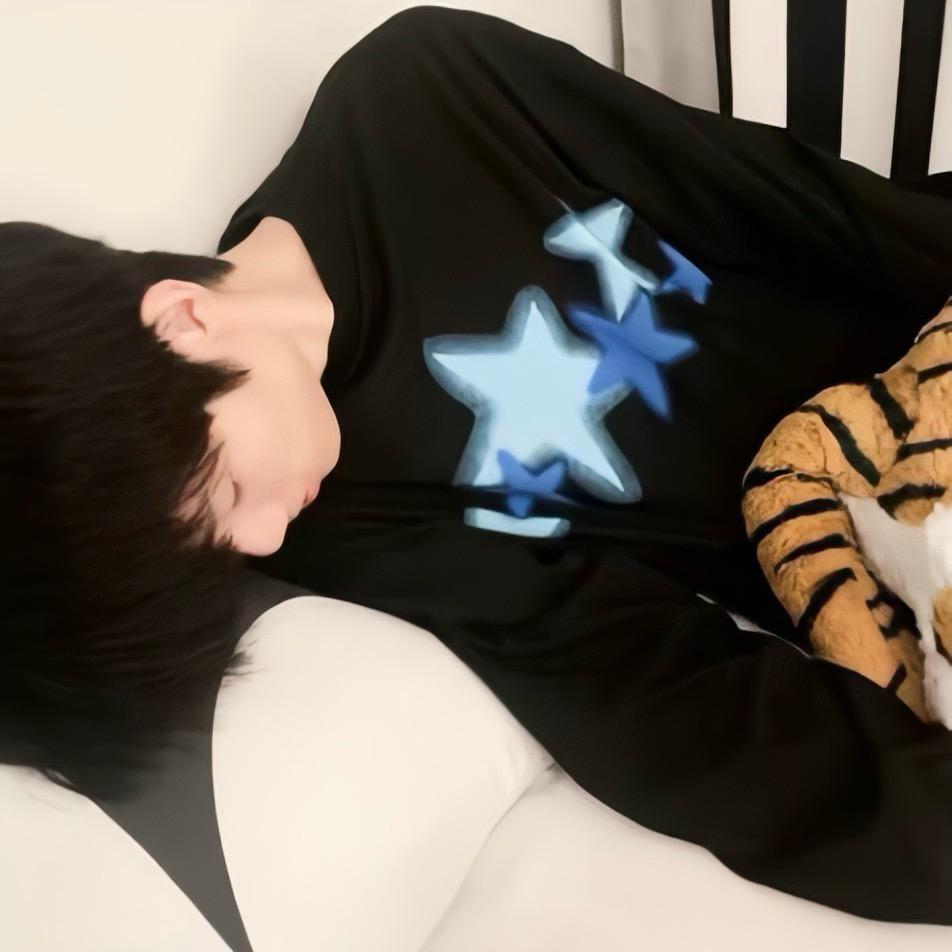 yㅤㅤㅤㅤㅤㅤㅤㅤ