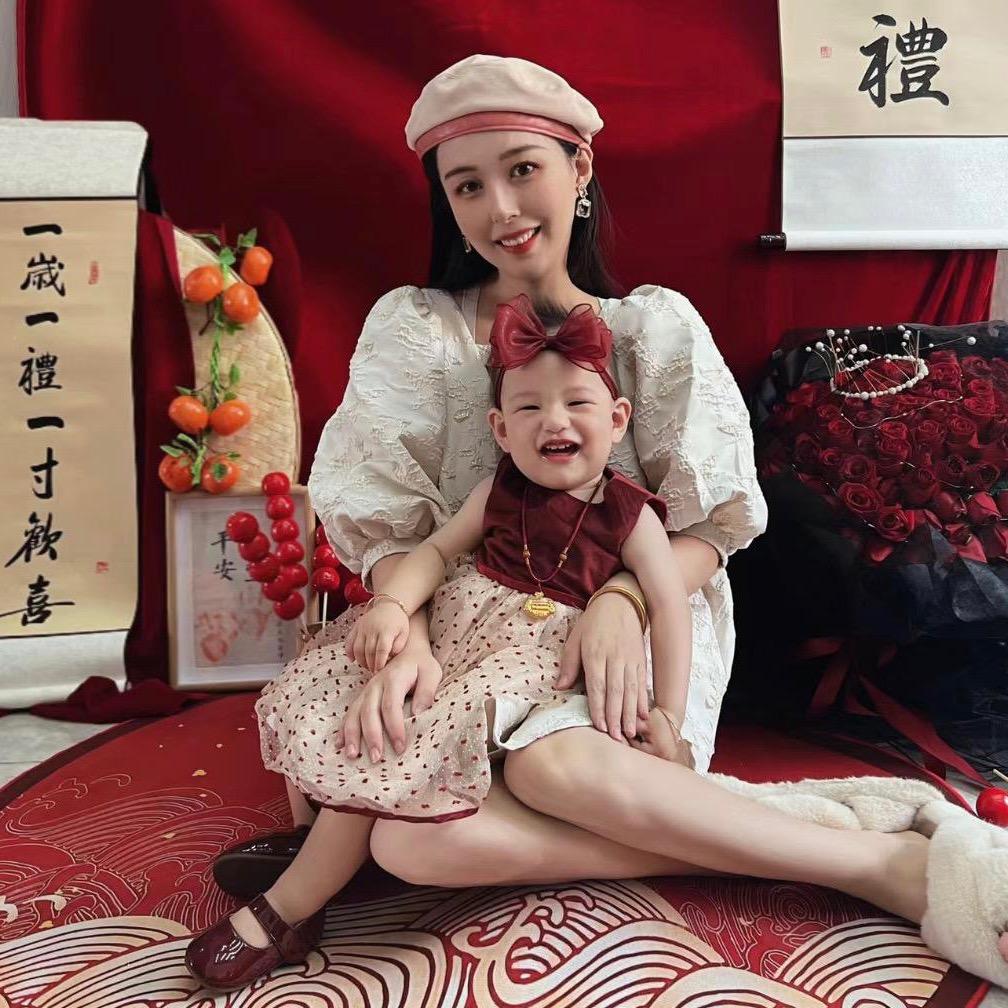 橙橙柚柚妈咪