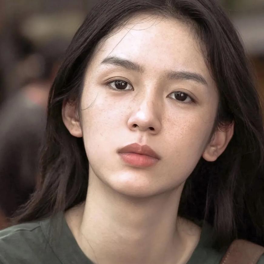 李亚玲子