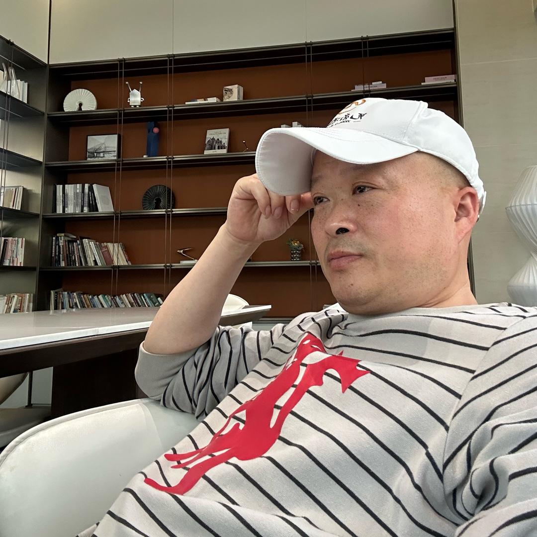 刘年