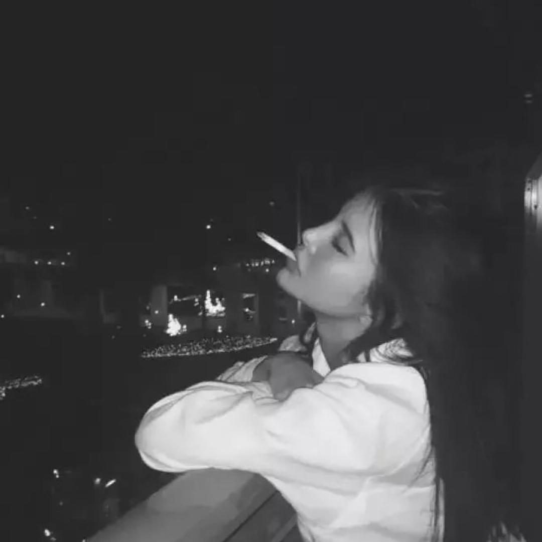 十三口玉