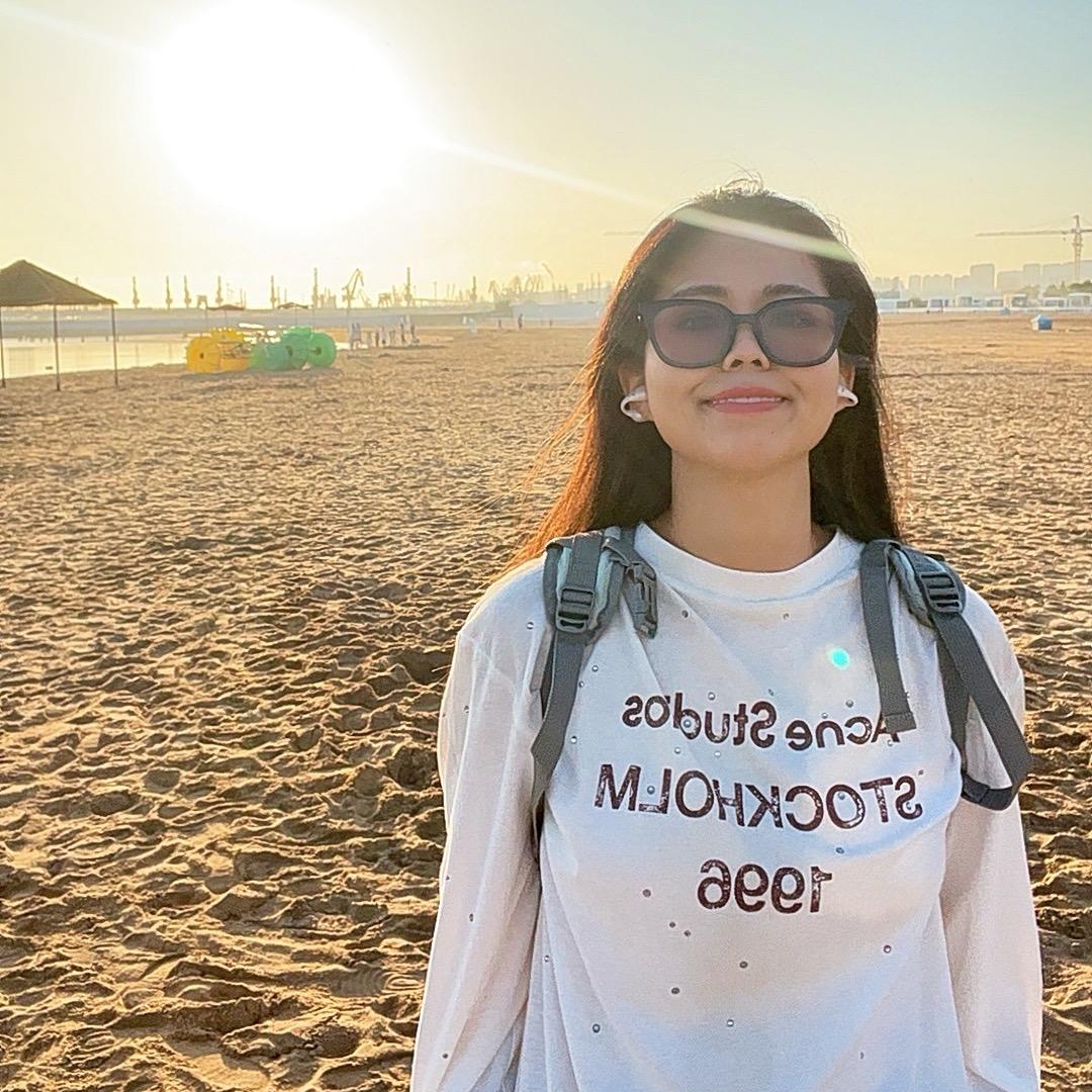 大璇很开心 😃