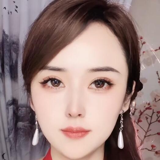 雪盈