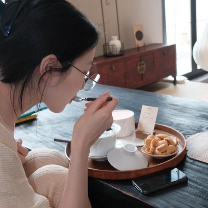 白歌