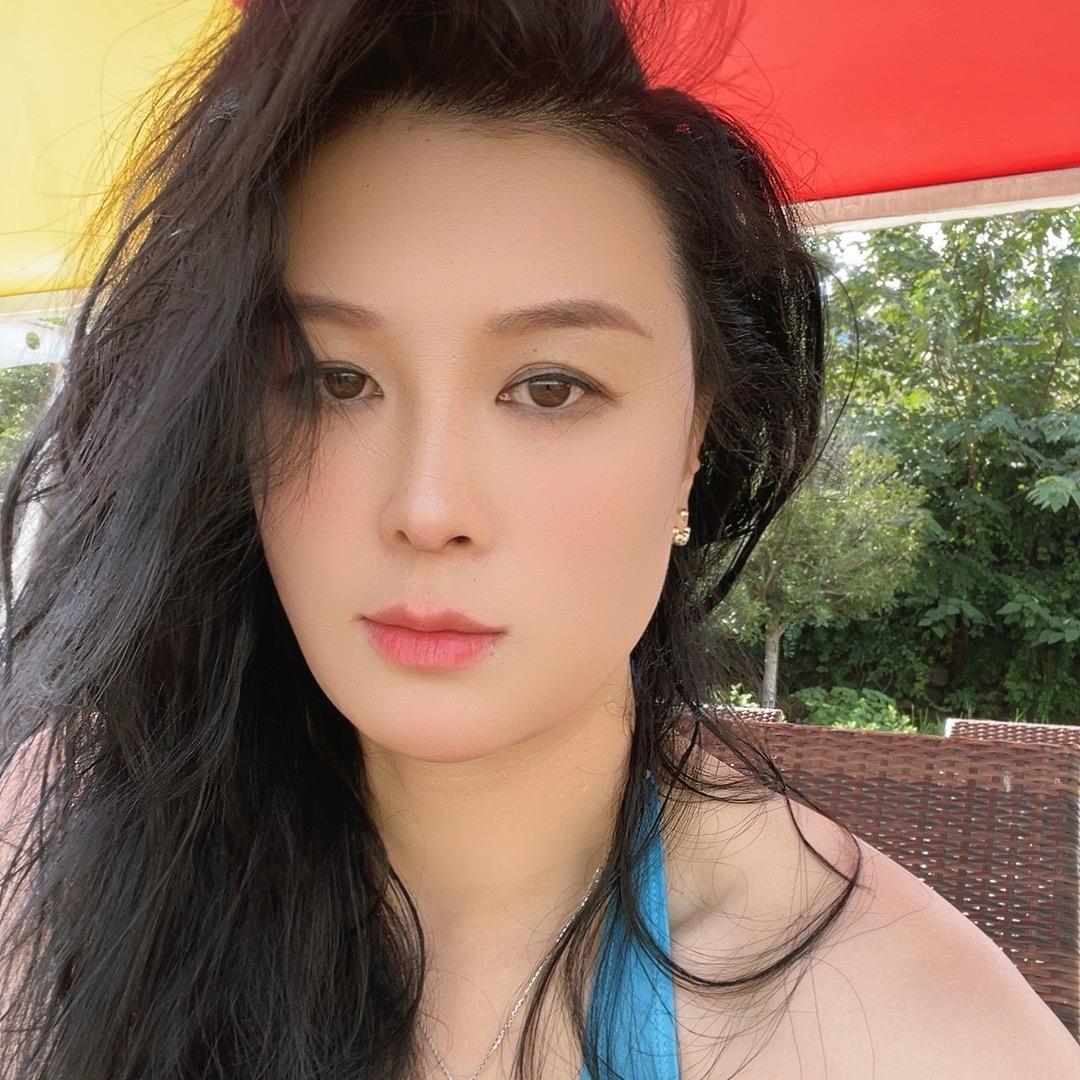等
