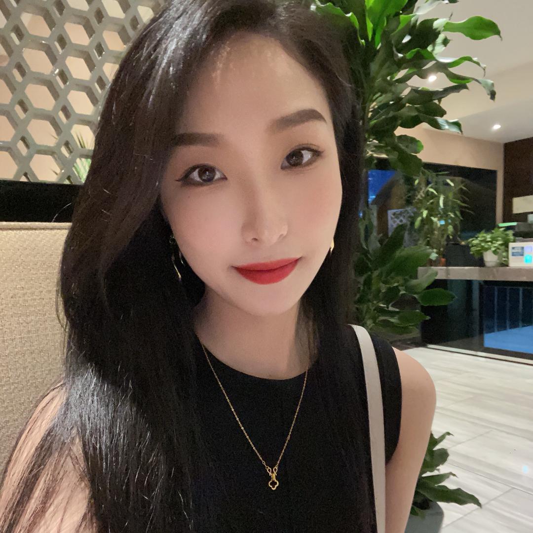 霜霜儿
