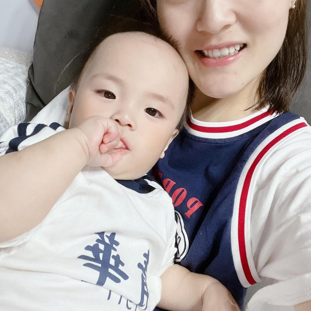 Li 敖