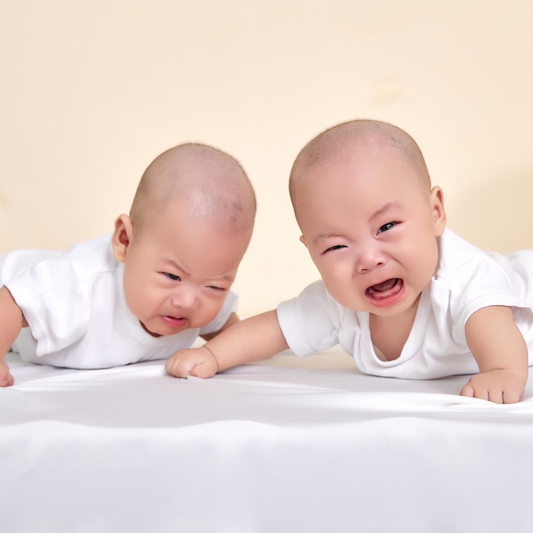 双胞胎麻麻（安宇）