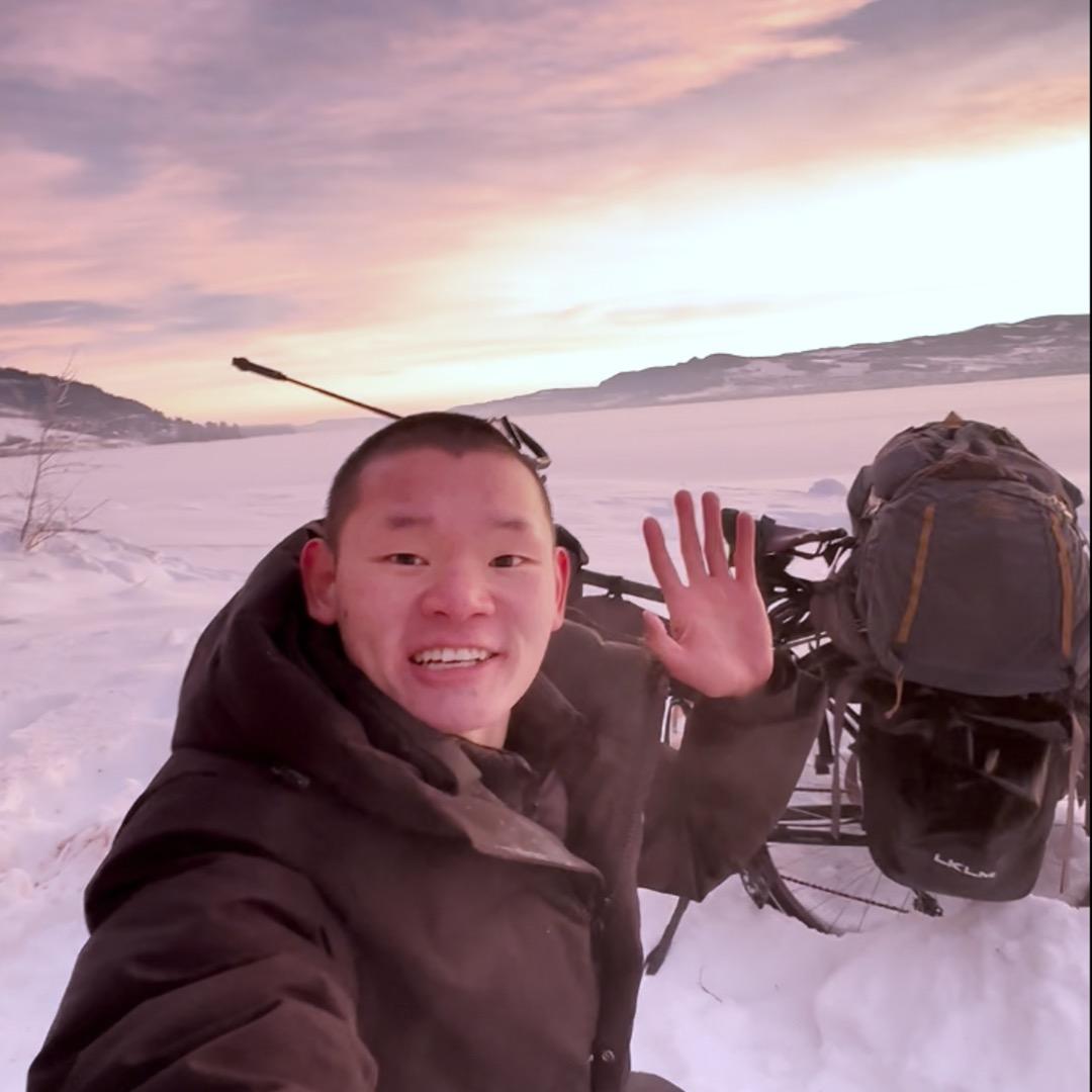 湖远行（向云端）