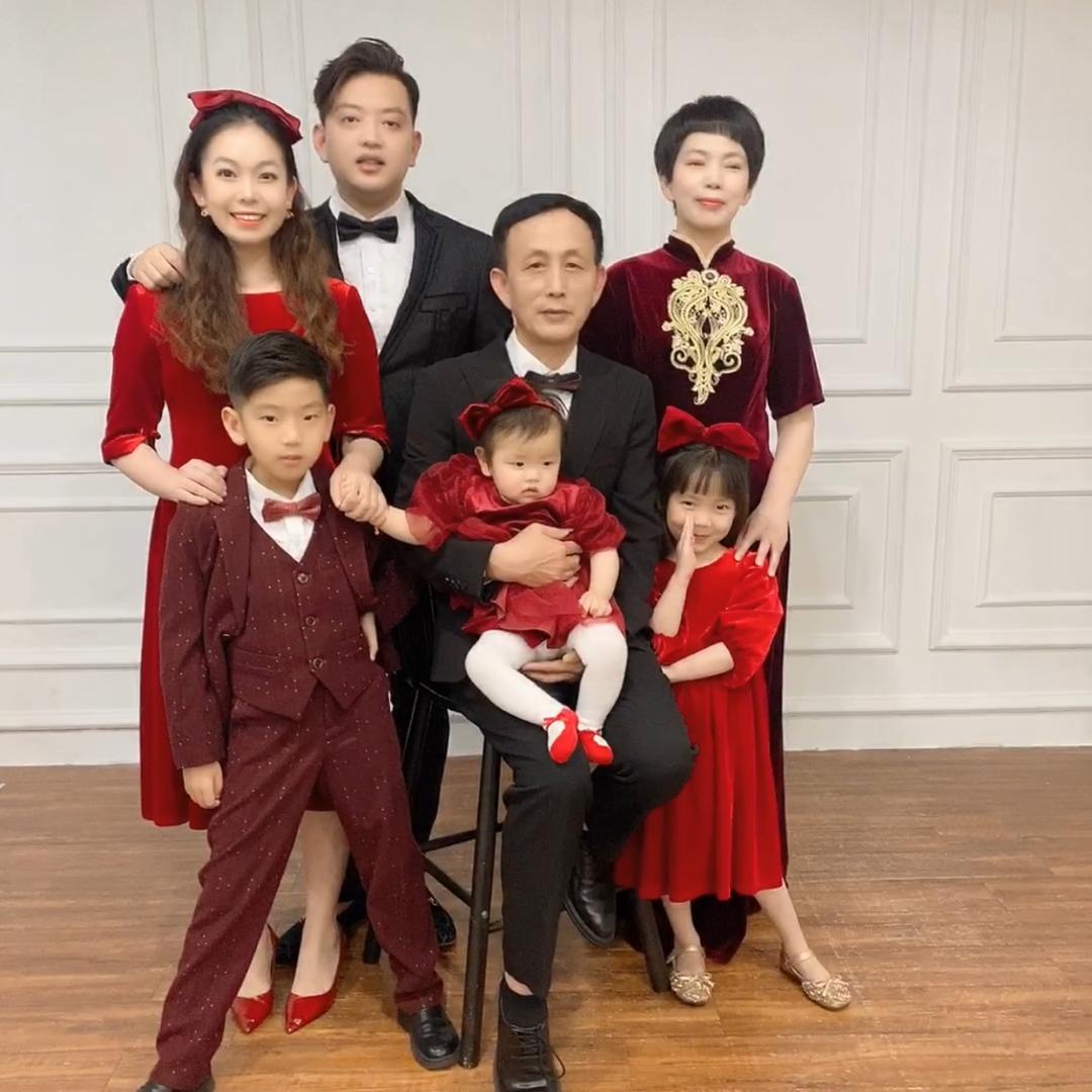 爱而乐小姑子