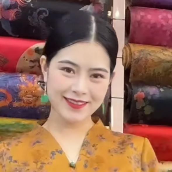 苏韵香云纱