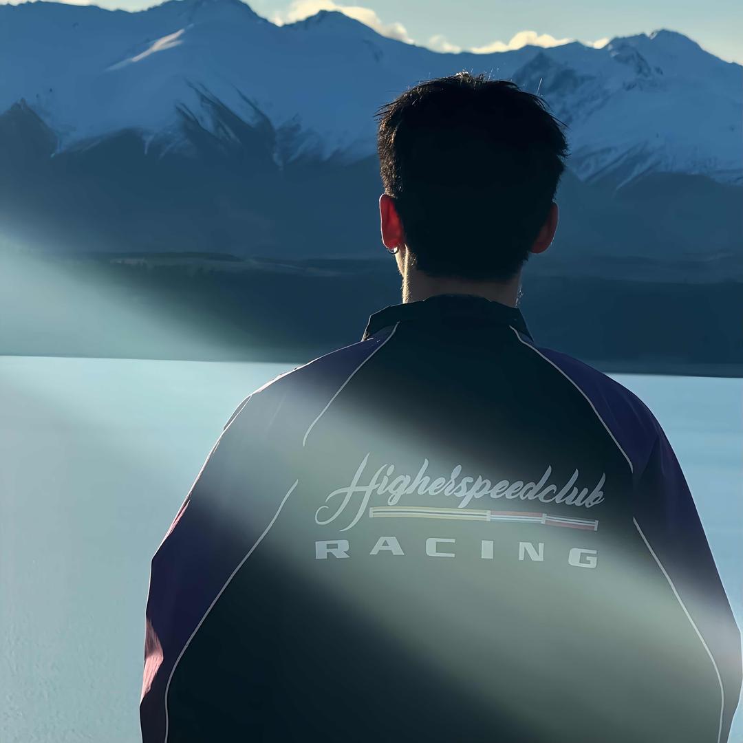 古希腊掌管广奢的神