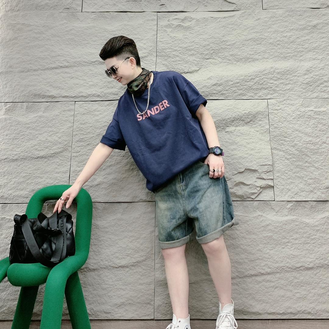 六哥王树梅服饰