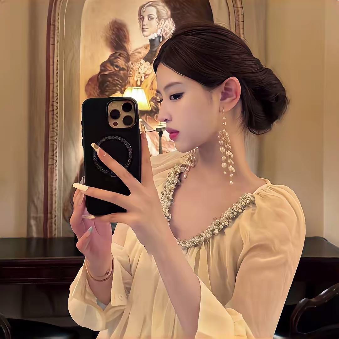 爆款女装推荐屋