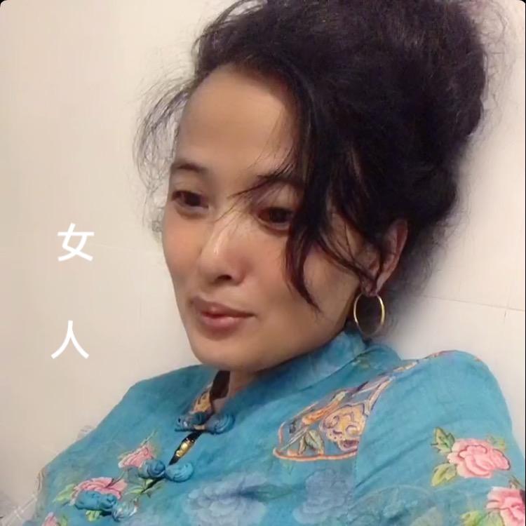 铿锵玫瑰
