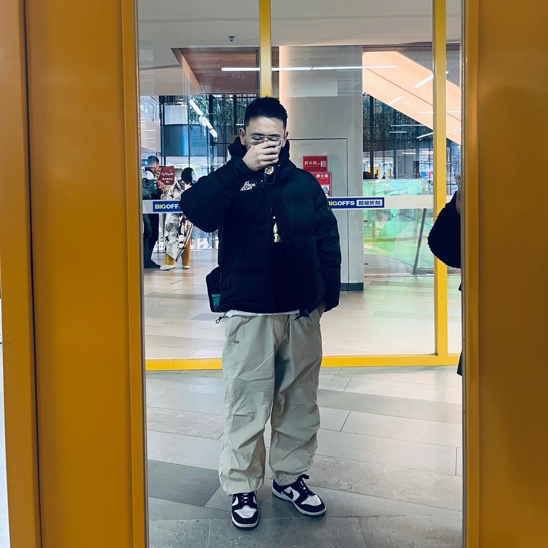 阿斯托蕾亞王中王