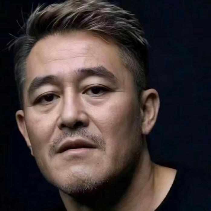 在下小鹏哥📷