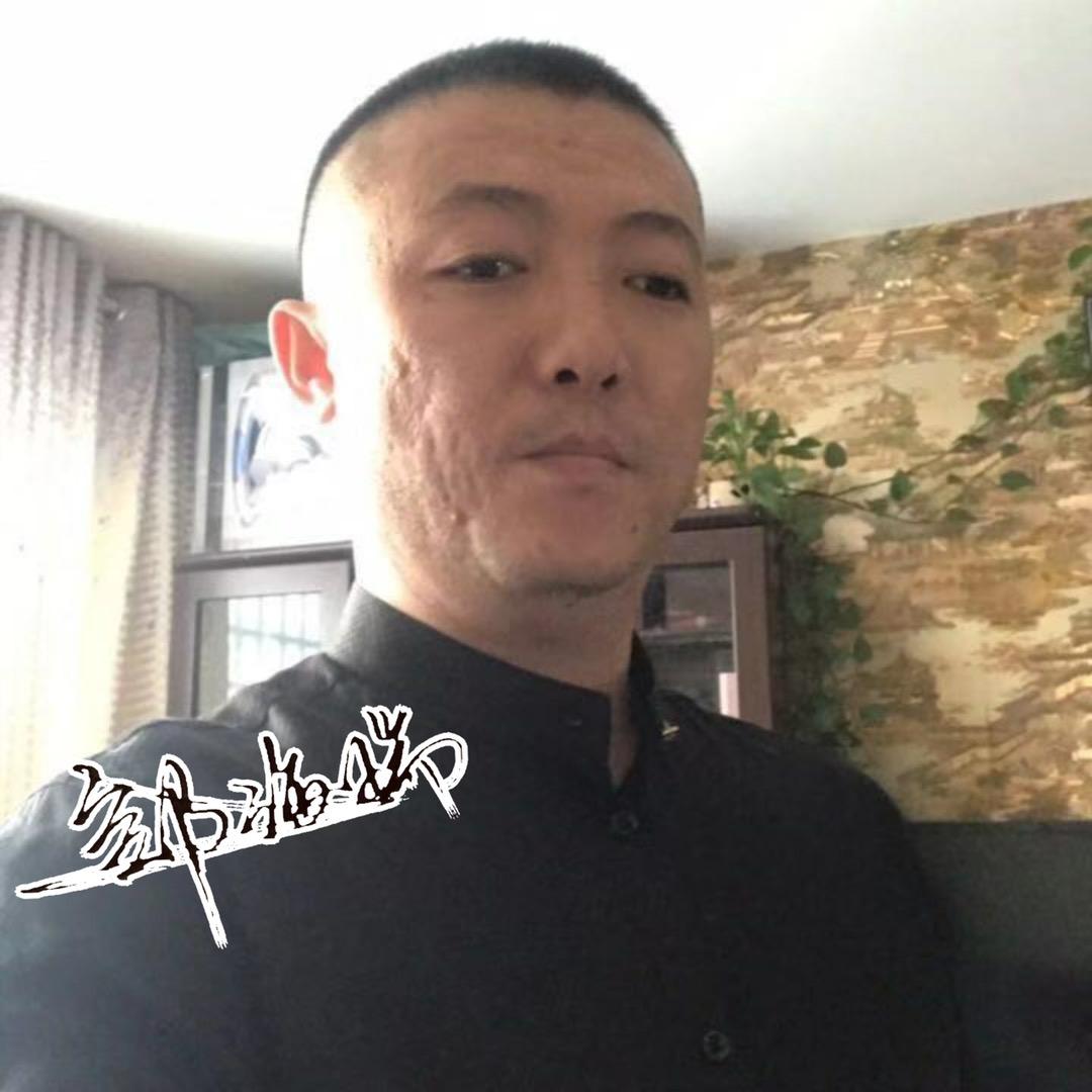 瑞友二三四万自动档代步车
