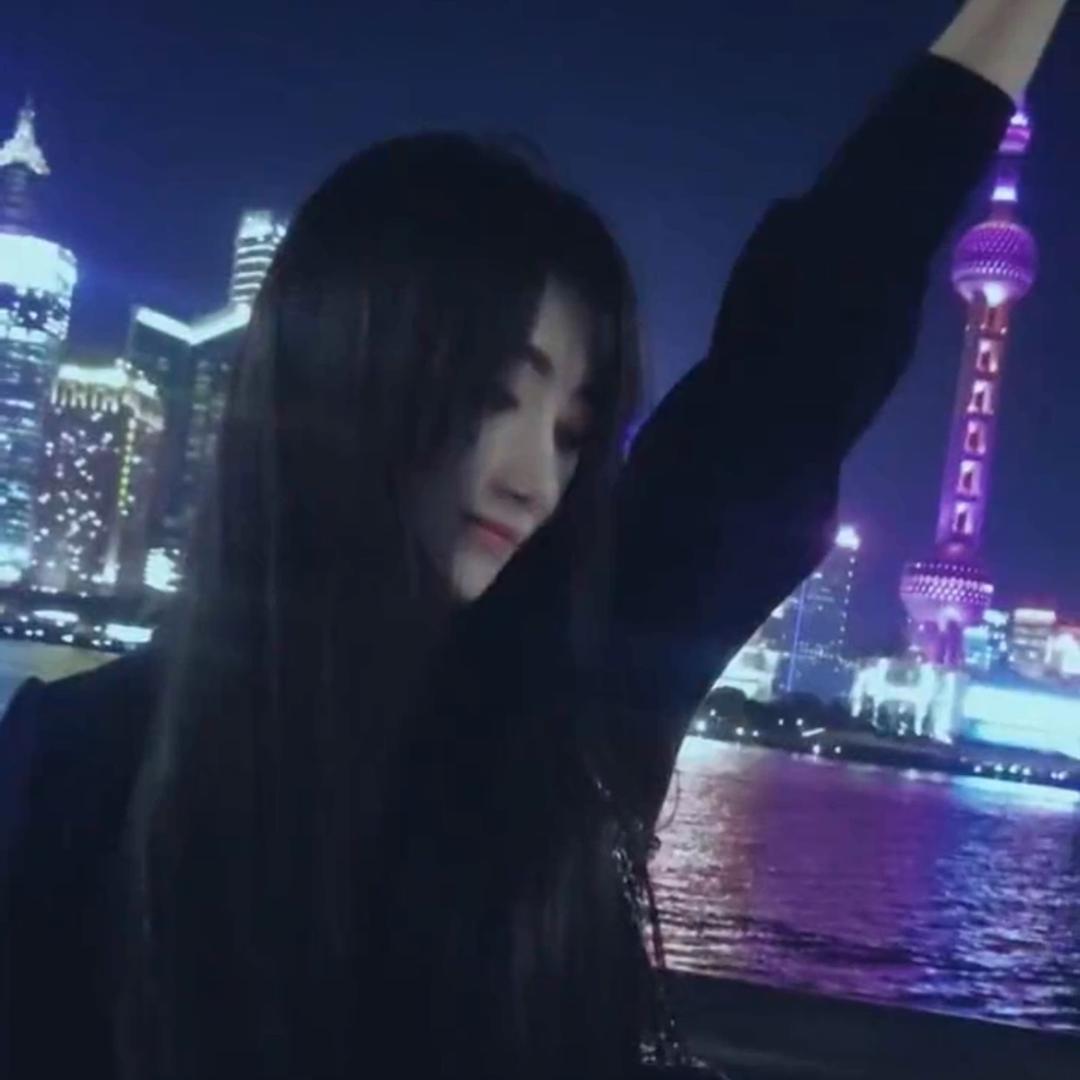 王柒柒 💋