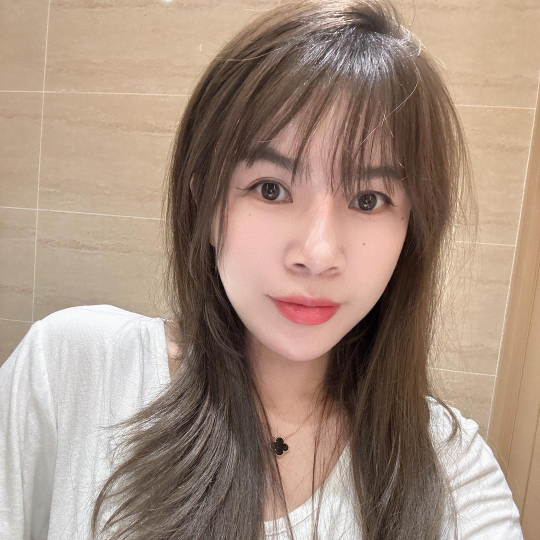 ✨ 小秦同學🍀