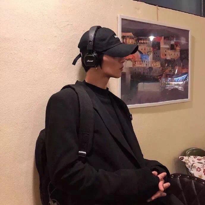 可乐穿什么