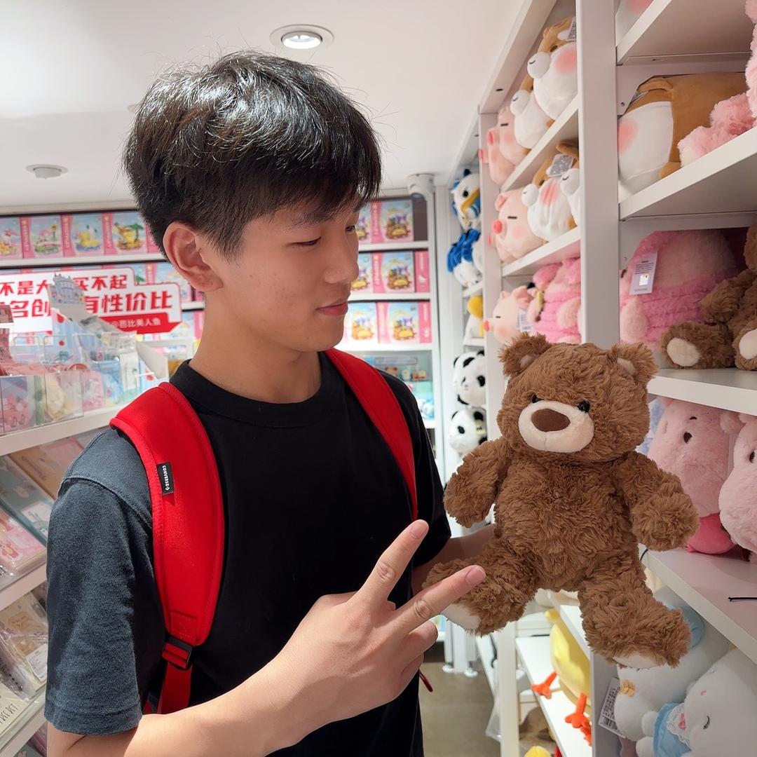 谢世钊.