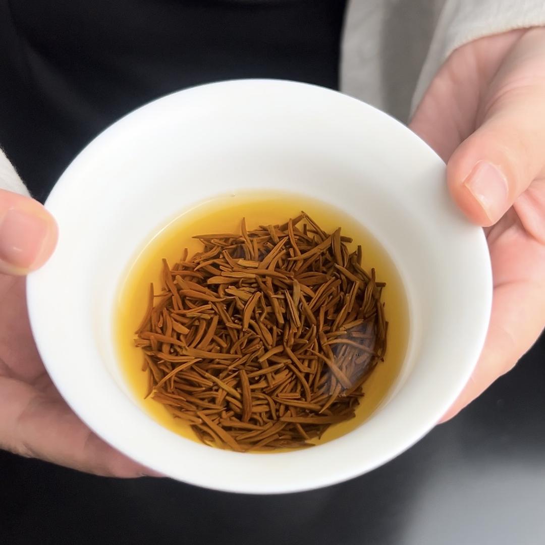 春不误金骏眉茶