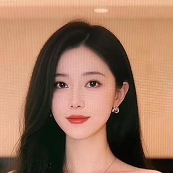 @欣欣穿搭