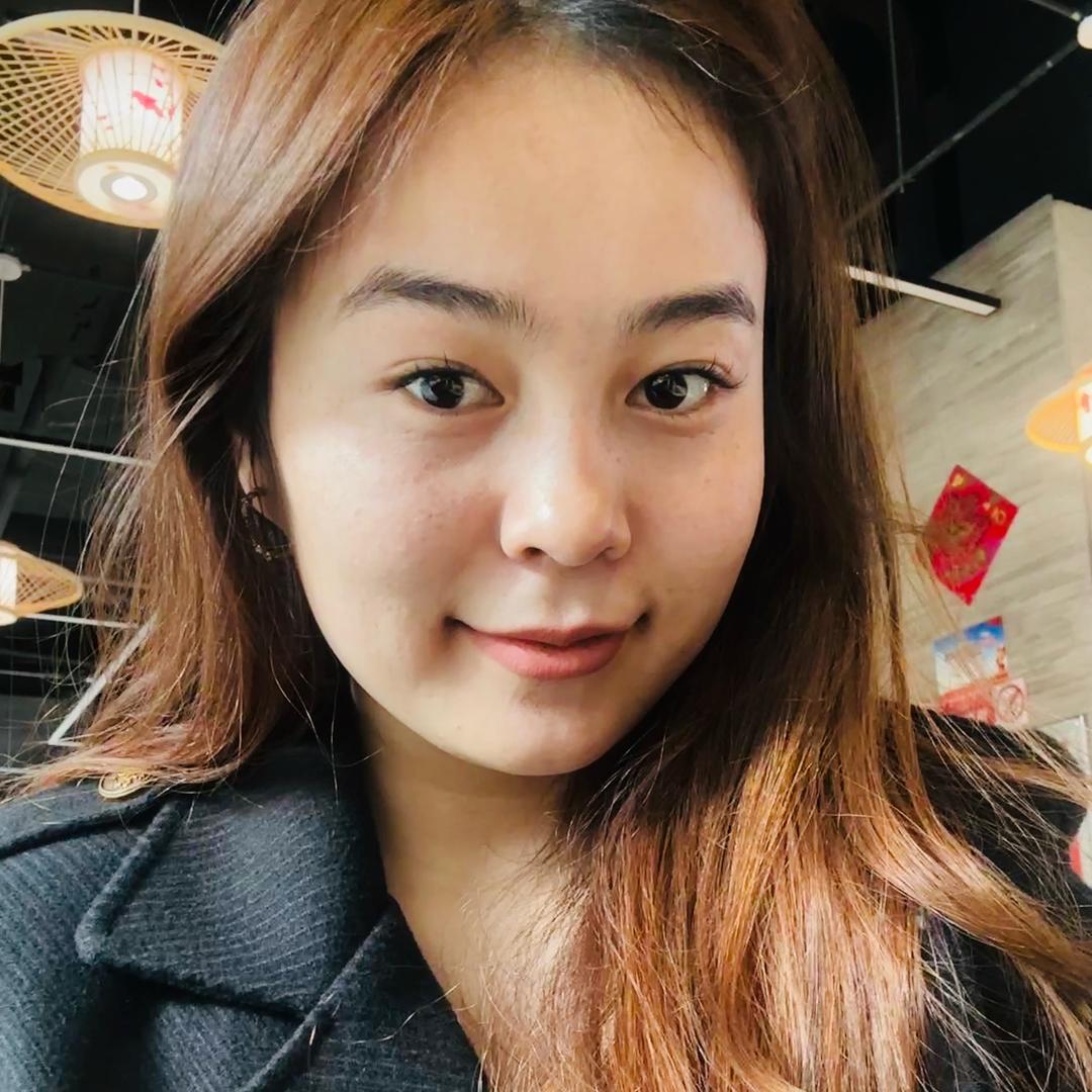 果董爱吃甜辣酱^_^