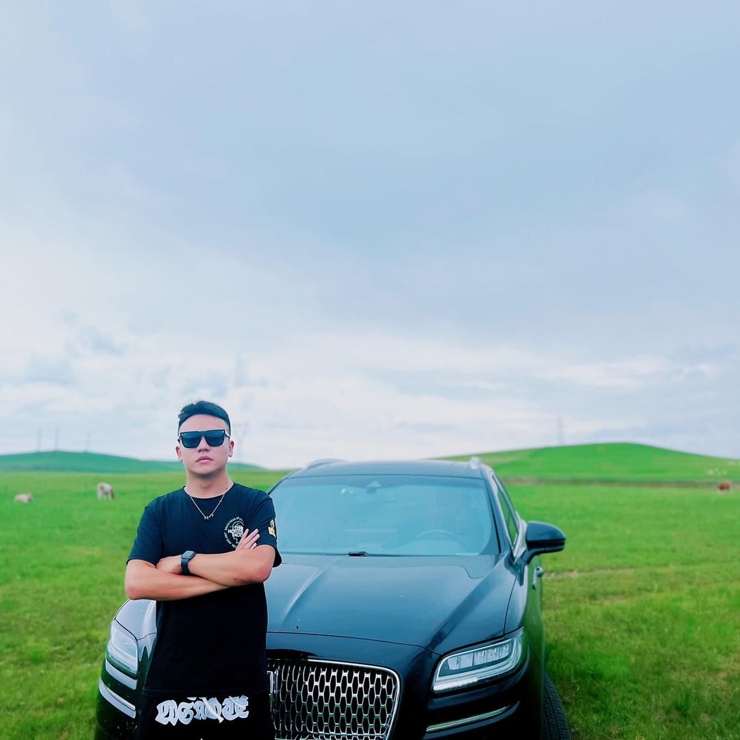 小洋鼓捣车🚗