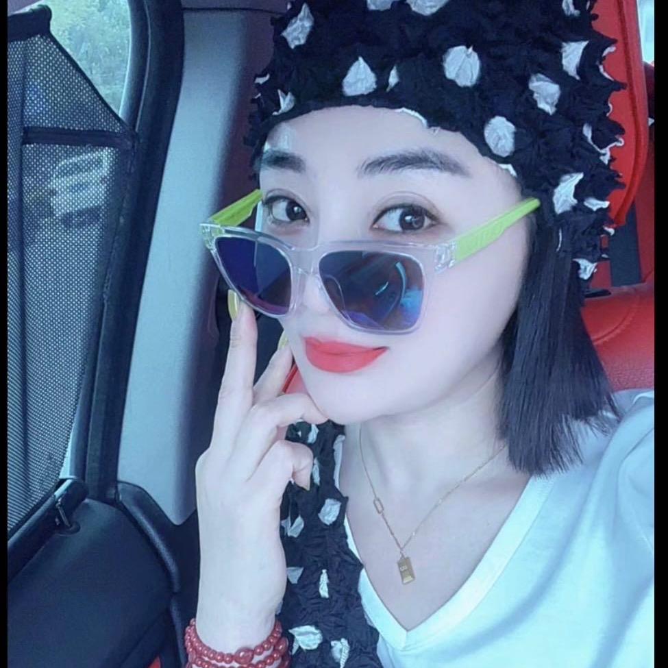 贺玲珑