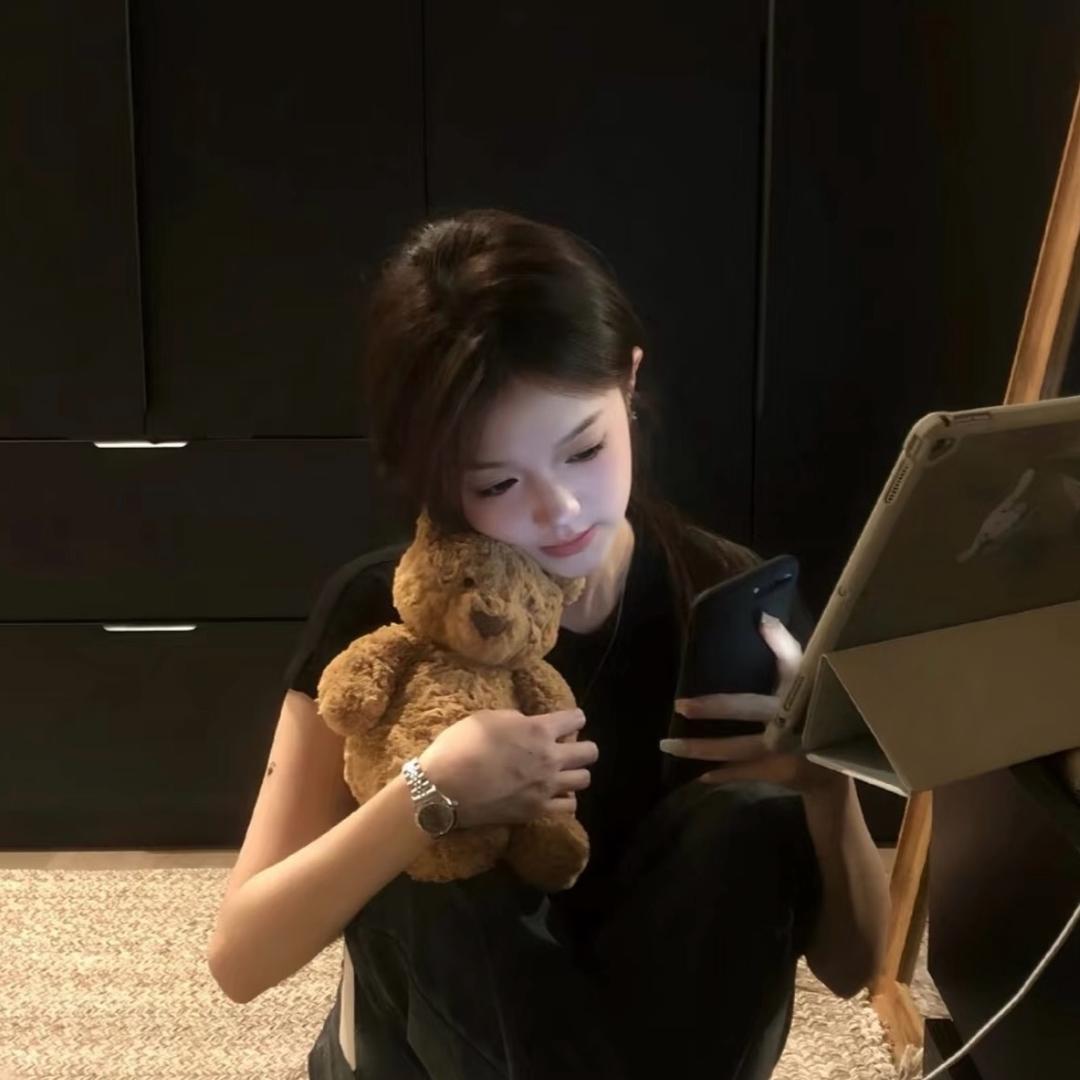 ㅤㅤㅤㅤ   玲＇