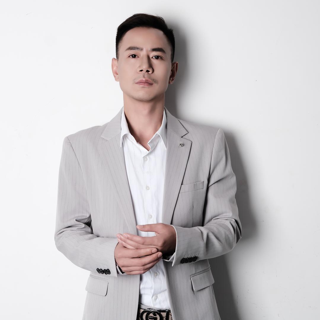 西双版纳钢琴咨询-张洪