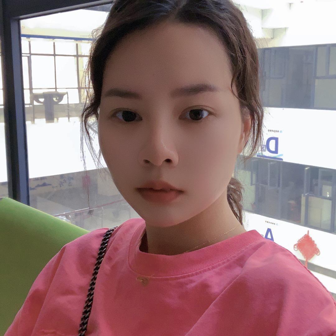 是笑笑呀 xiaoxiao