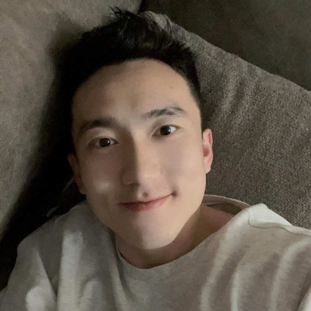 我是张大佑