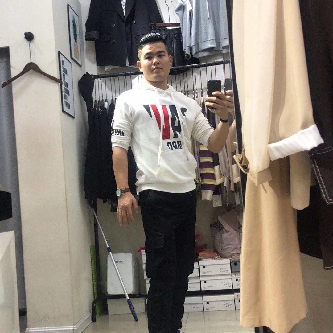 小东会出人头地