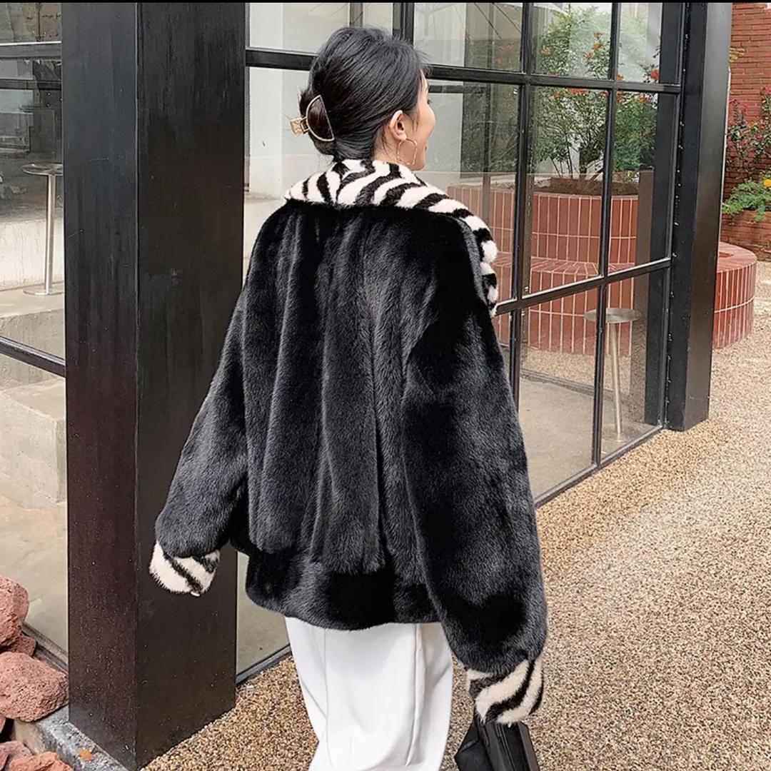 致庆皮草服装店