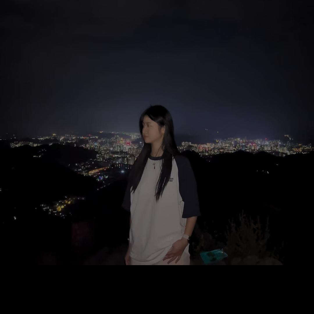 来勺草莓味的蛋白粉