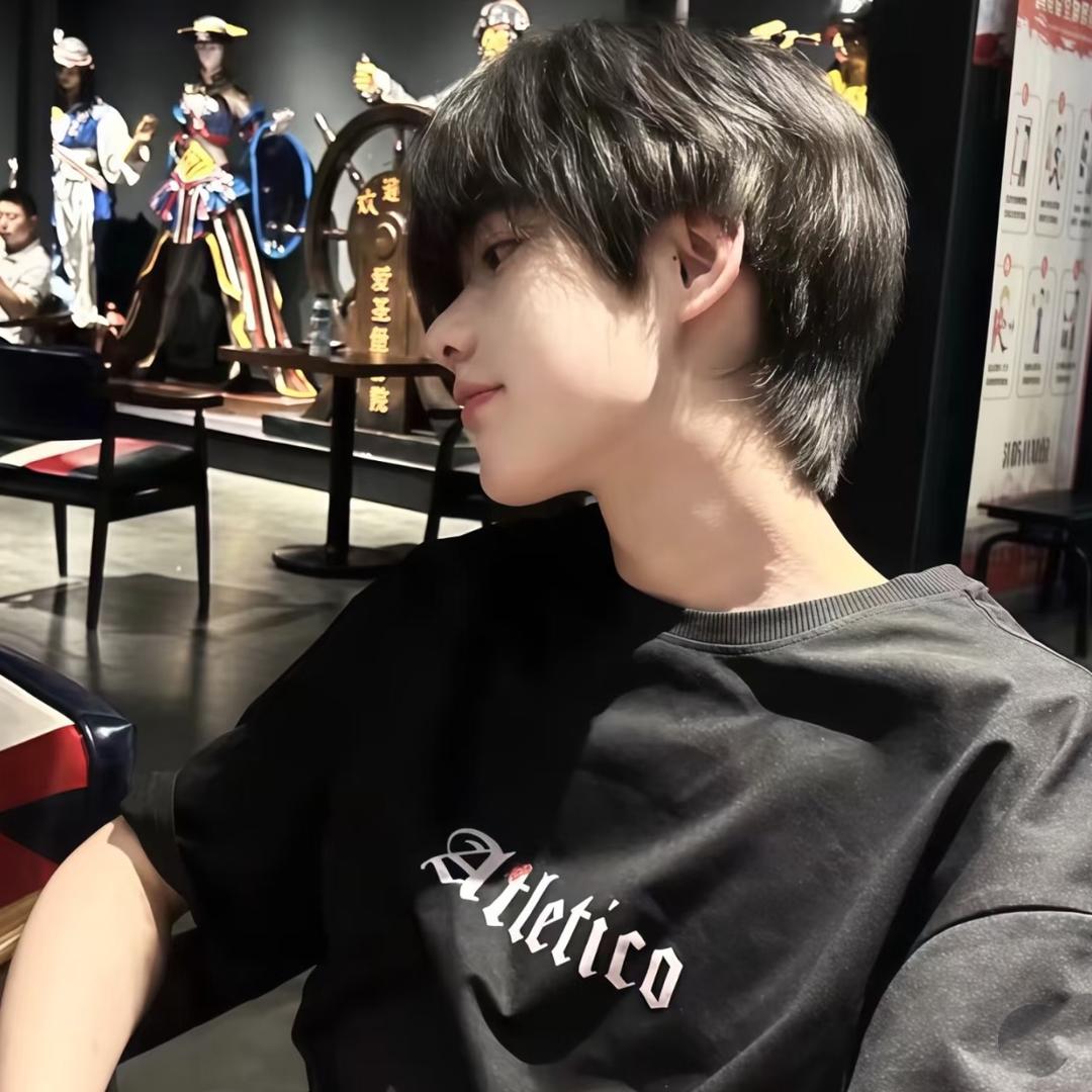 晓播间最帅的男人