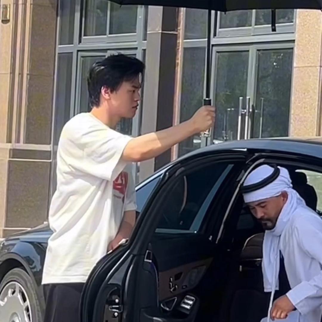 中东啊拉彪🤴