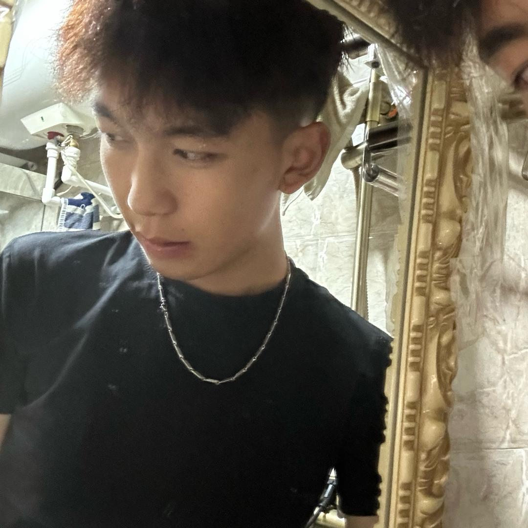是大飞🦈