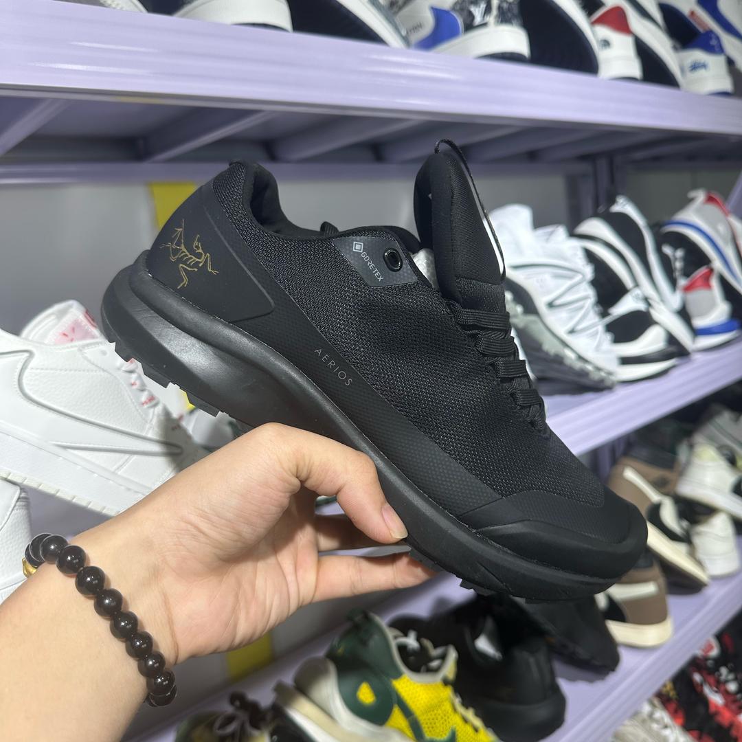 大麦精品鞋服