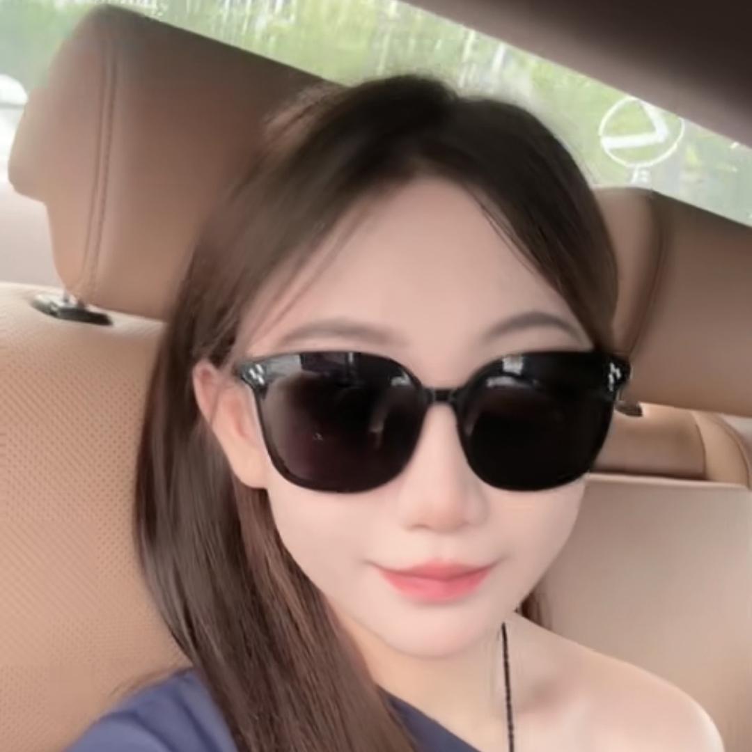精致d猪猪女孩