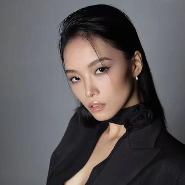 大鸽Becky