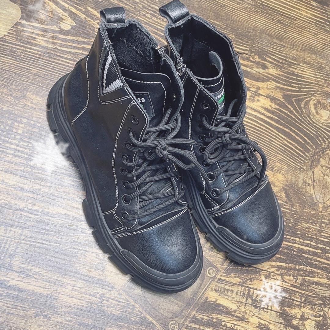 李小李鞋精品鞋服店