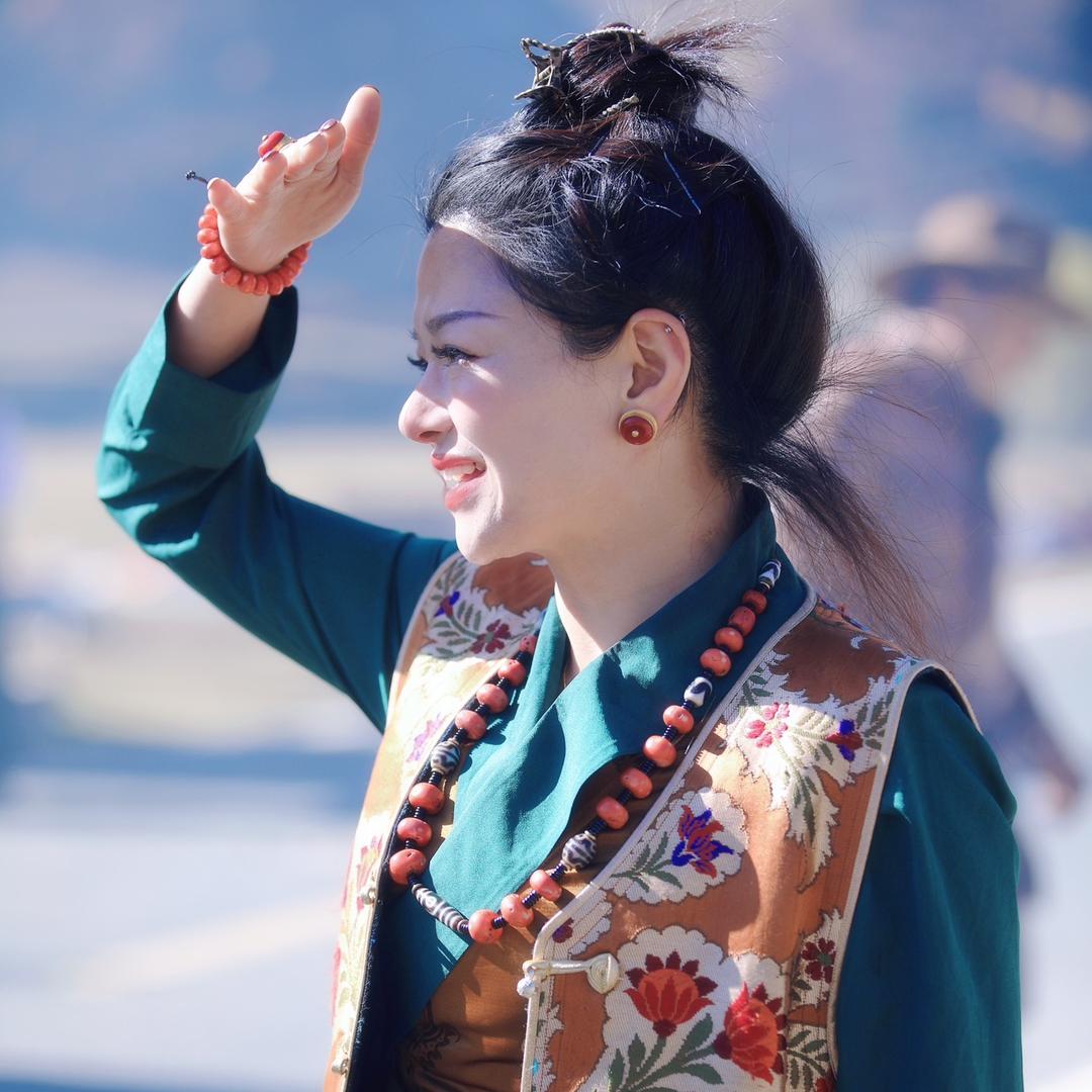 @康定· 古碉宴.香香