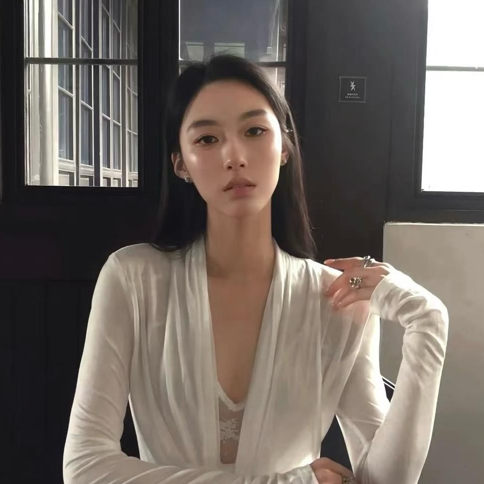 晴天🍑（女装）